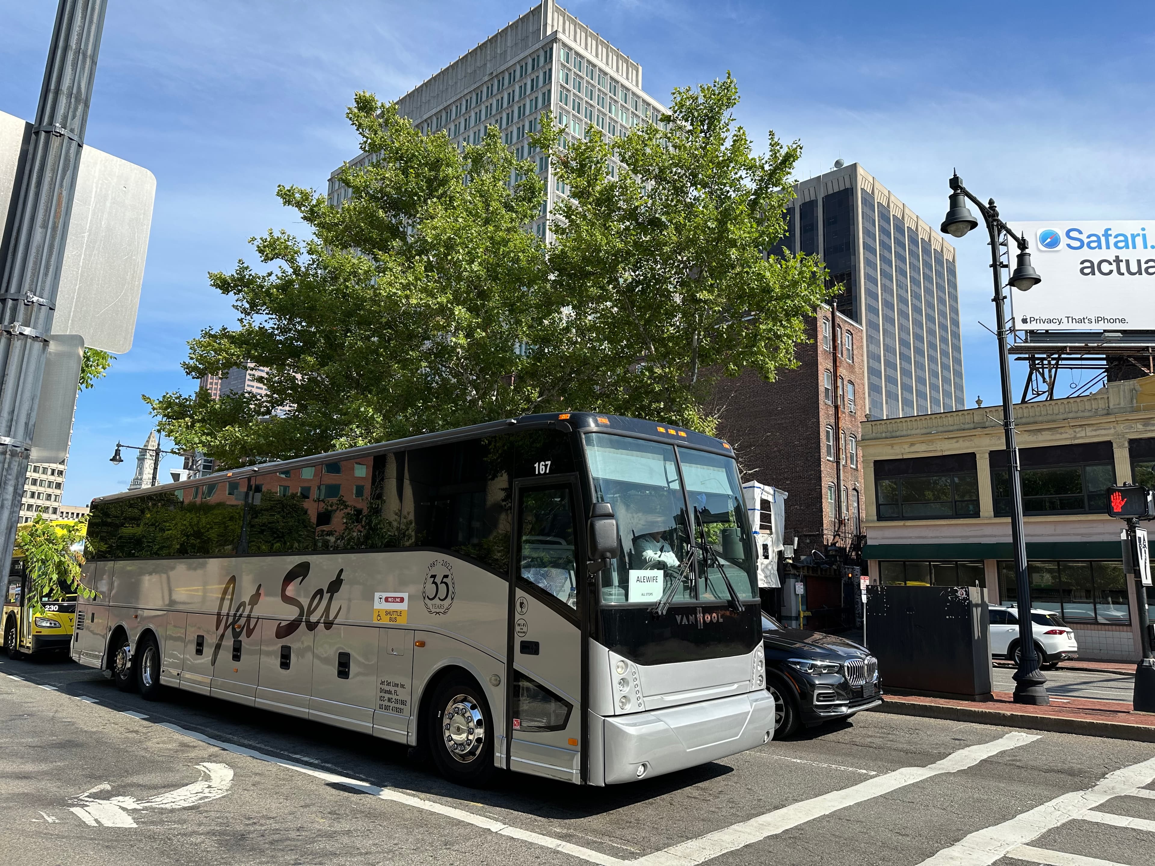 Van Hool CX45 exterior 8