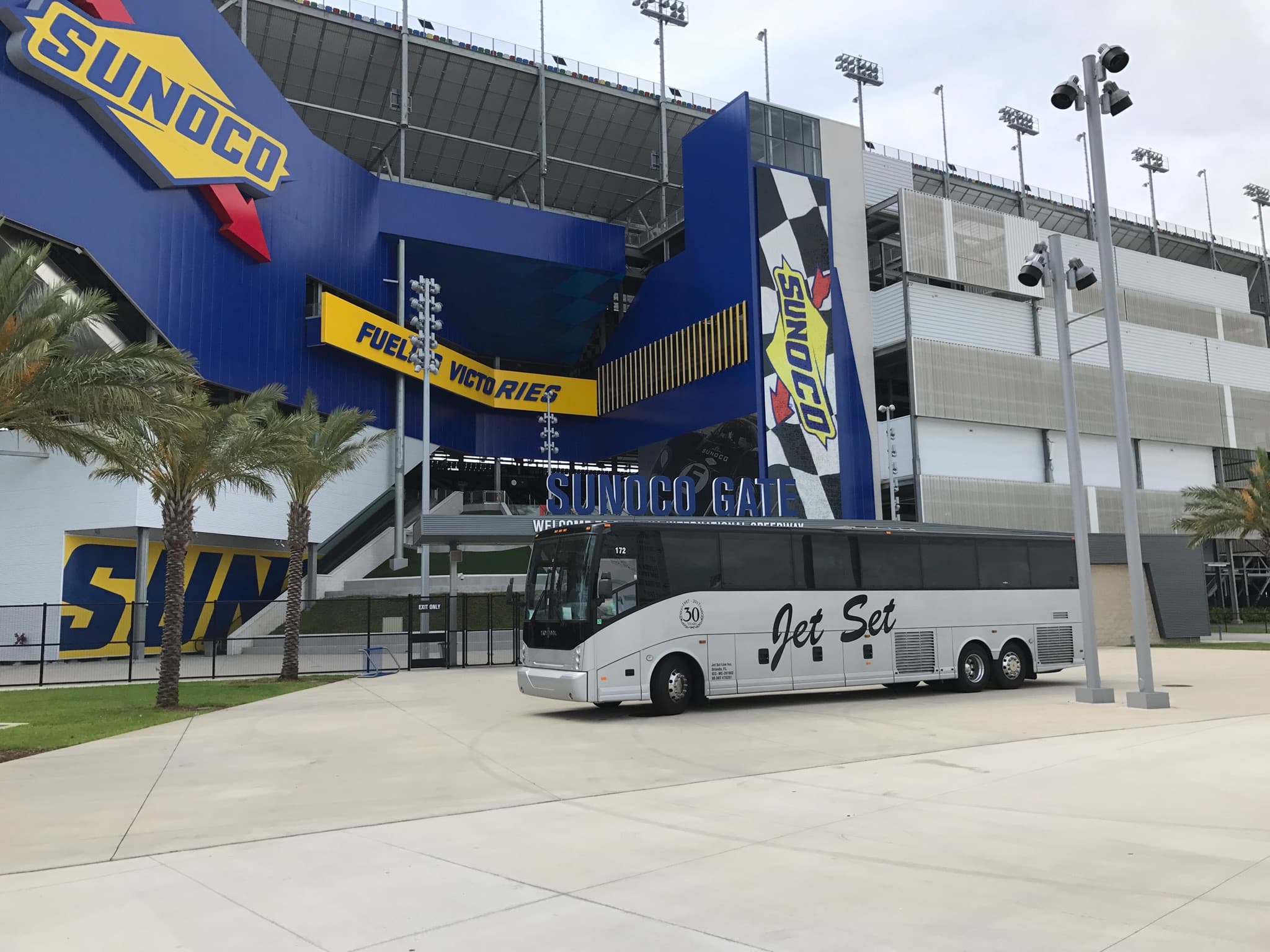 Van Hool CX45 exterior 7